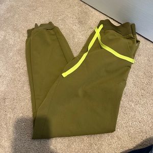 Figs Zamora jogger high waisted green petite xs